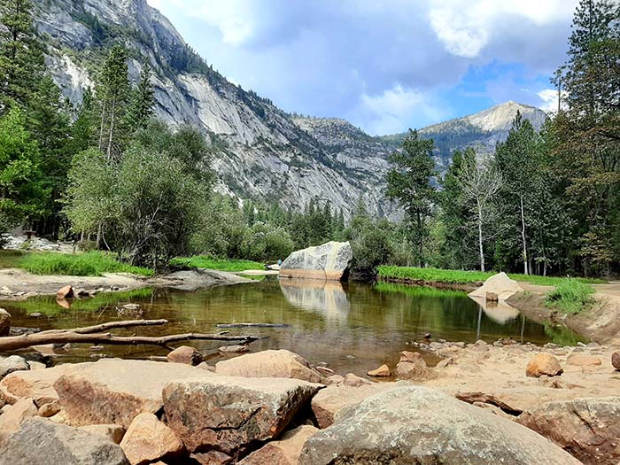 Yosemite Park - Mirror Lake